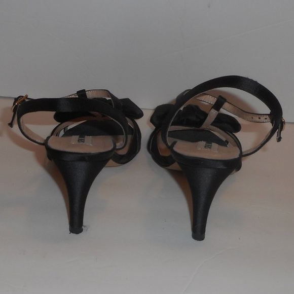 Steve Madden Gramicy satin bow t-strap heels - Picture 4 of 8